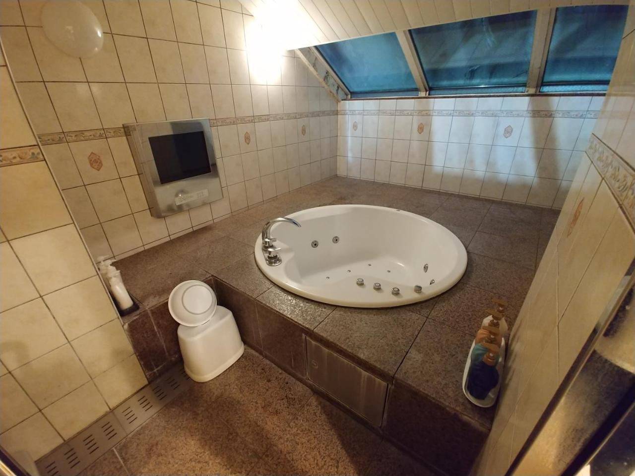 Hotel Allure (Adults Only) Наґоя Екстер'єр фото