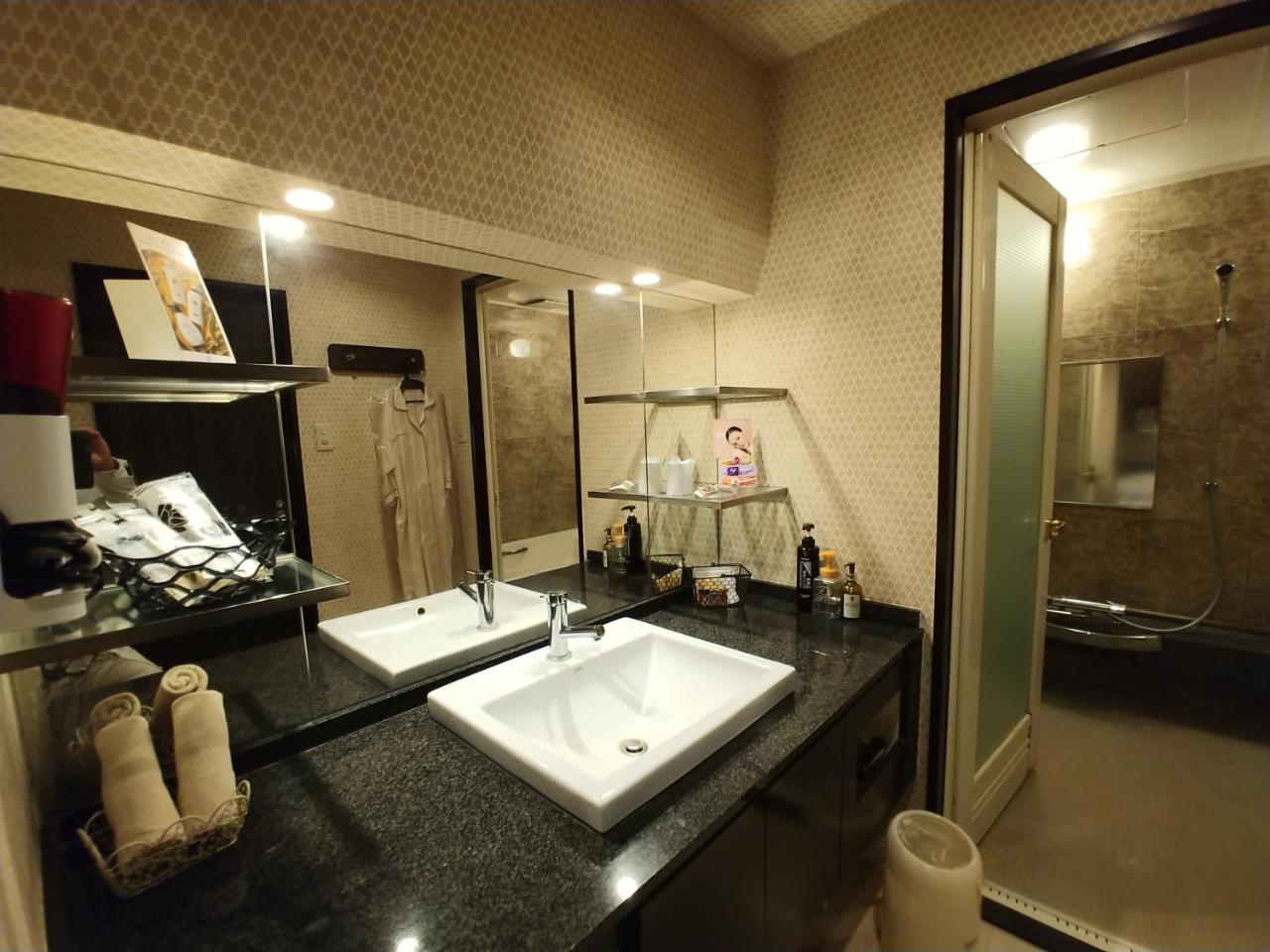 Hotel Allure (Adults Only) Наґоя Екстер'єр фото