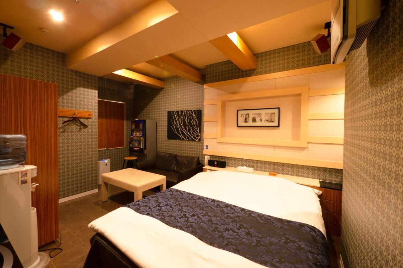 Hotel Allure (Adults Only) Наґоя Екстер'єр фото